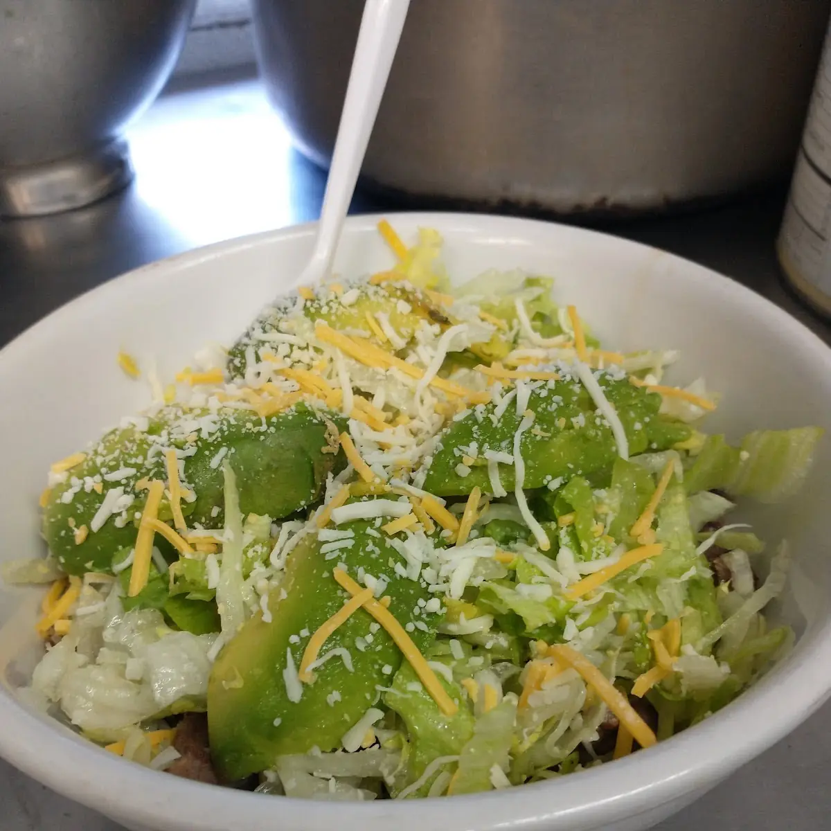 Una Tostada de Pollo Sin Tostada