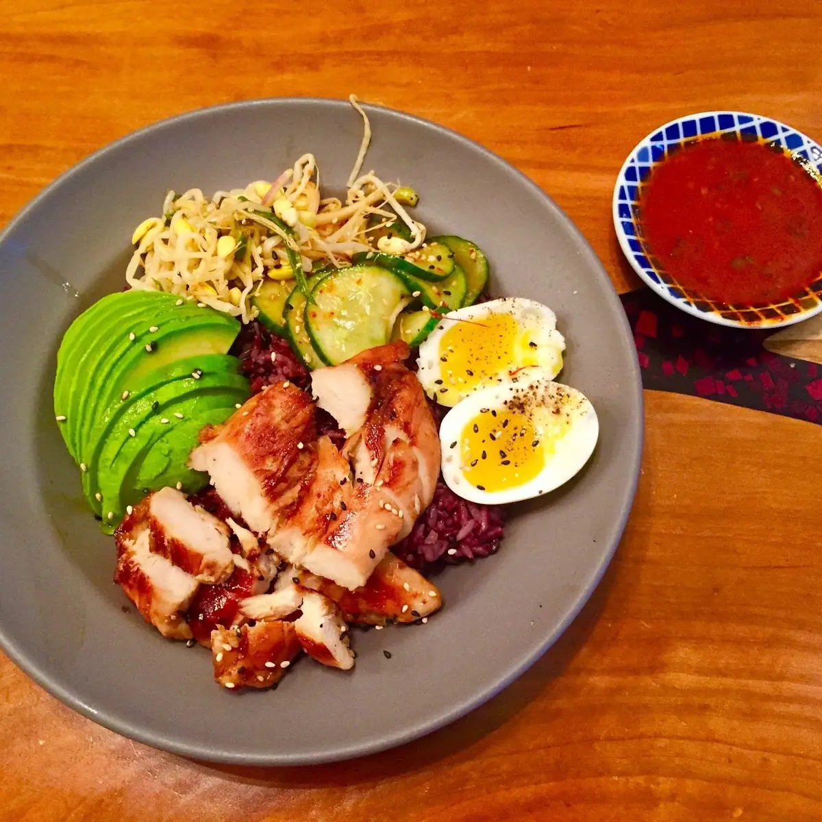 Fired Garlic Chicken Bowl