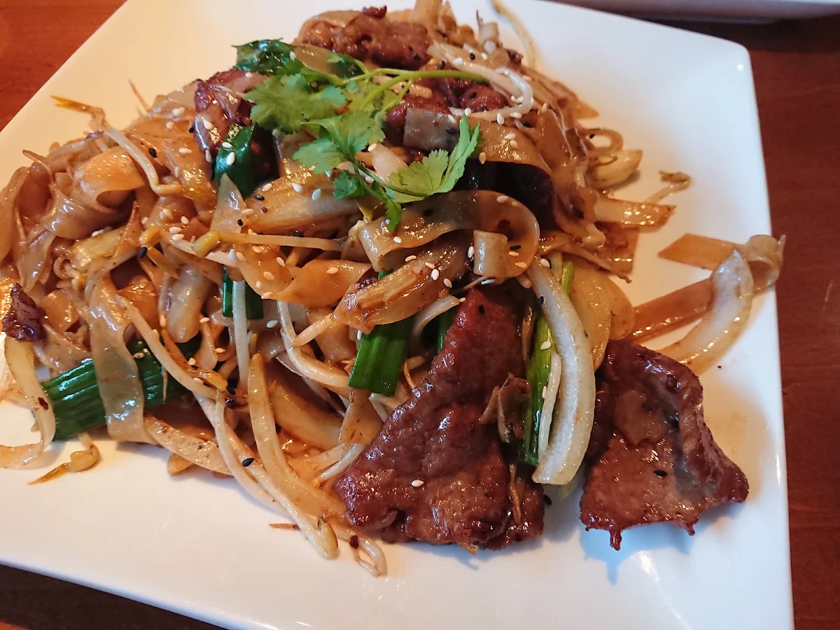Beef Chow Fun
