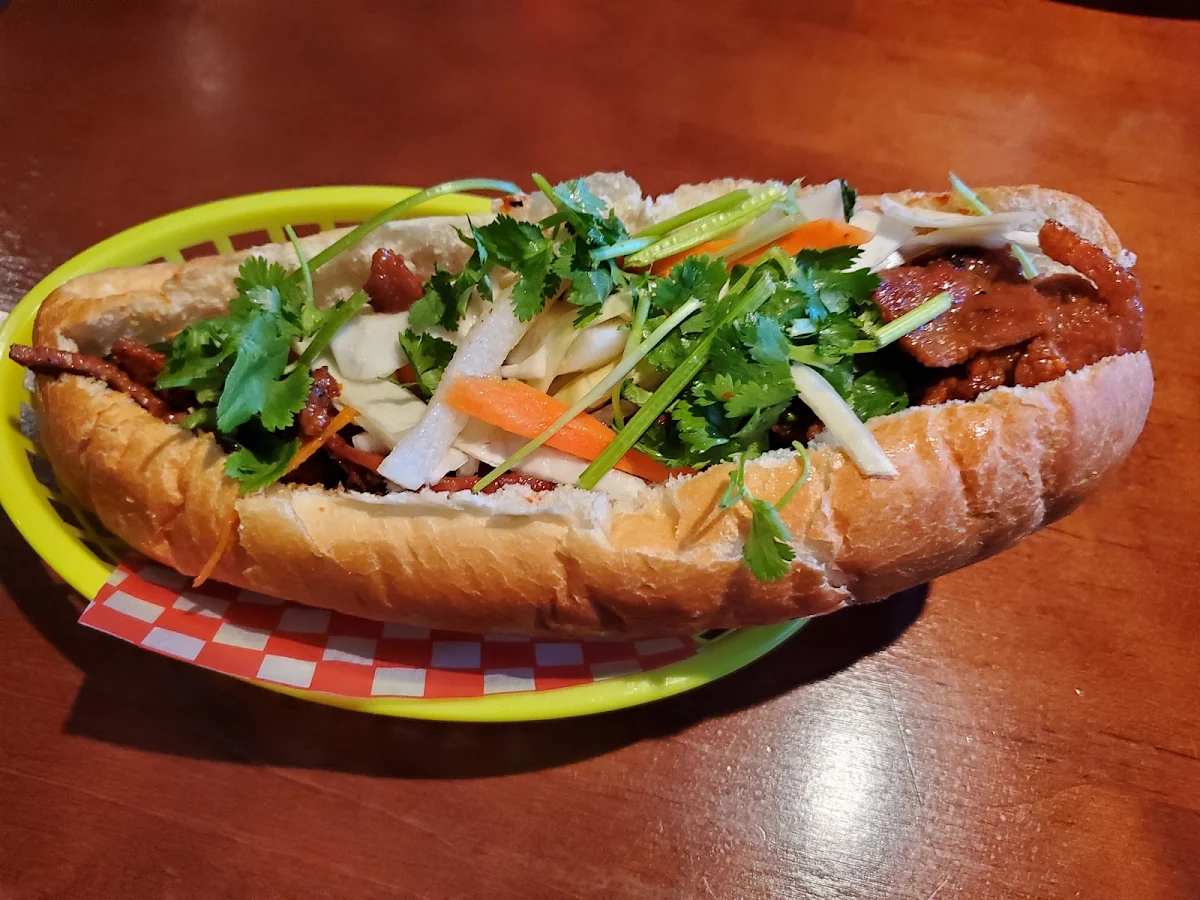 Grilled Beef Bánh MÌ