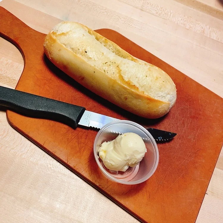 Fresh Garlic Bread