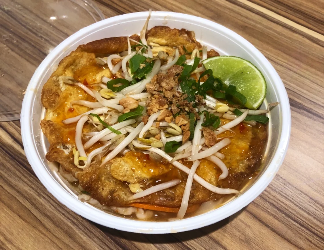 Pad Thai, L'il Buddha Asian Cuisine