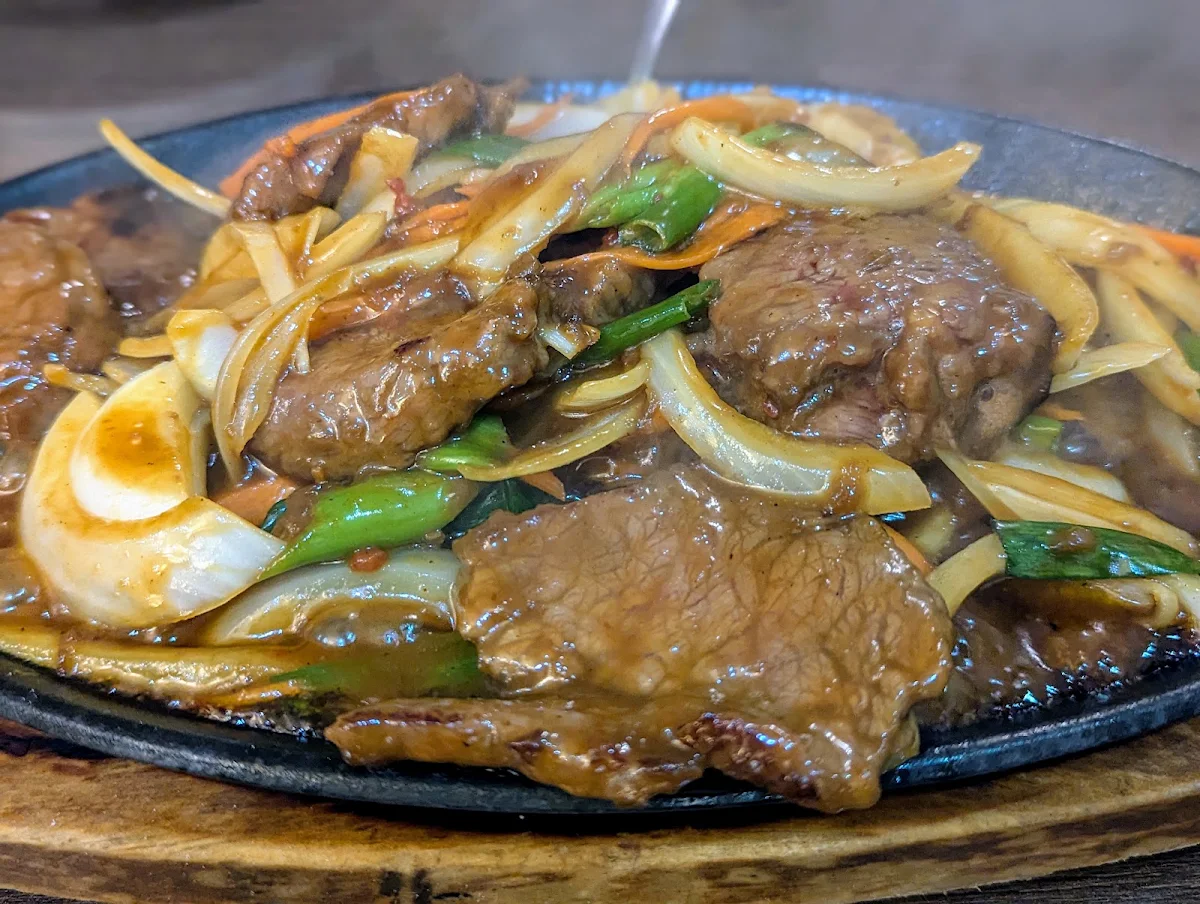 Sizzling Fillet Steak Peking, L'il Buddha Asian Cuisine