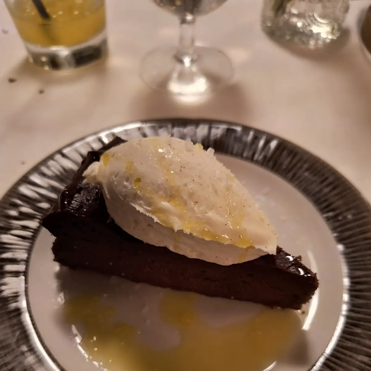 Flourless Chocolate Cake