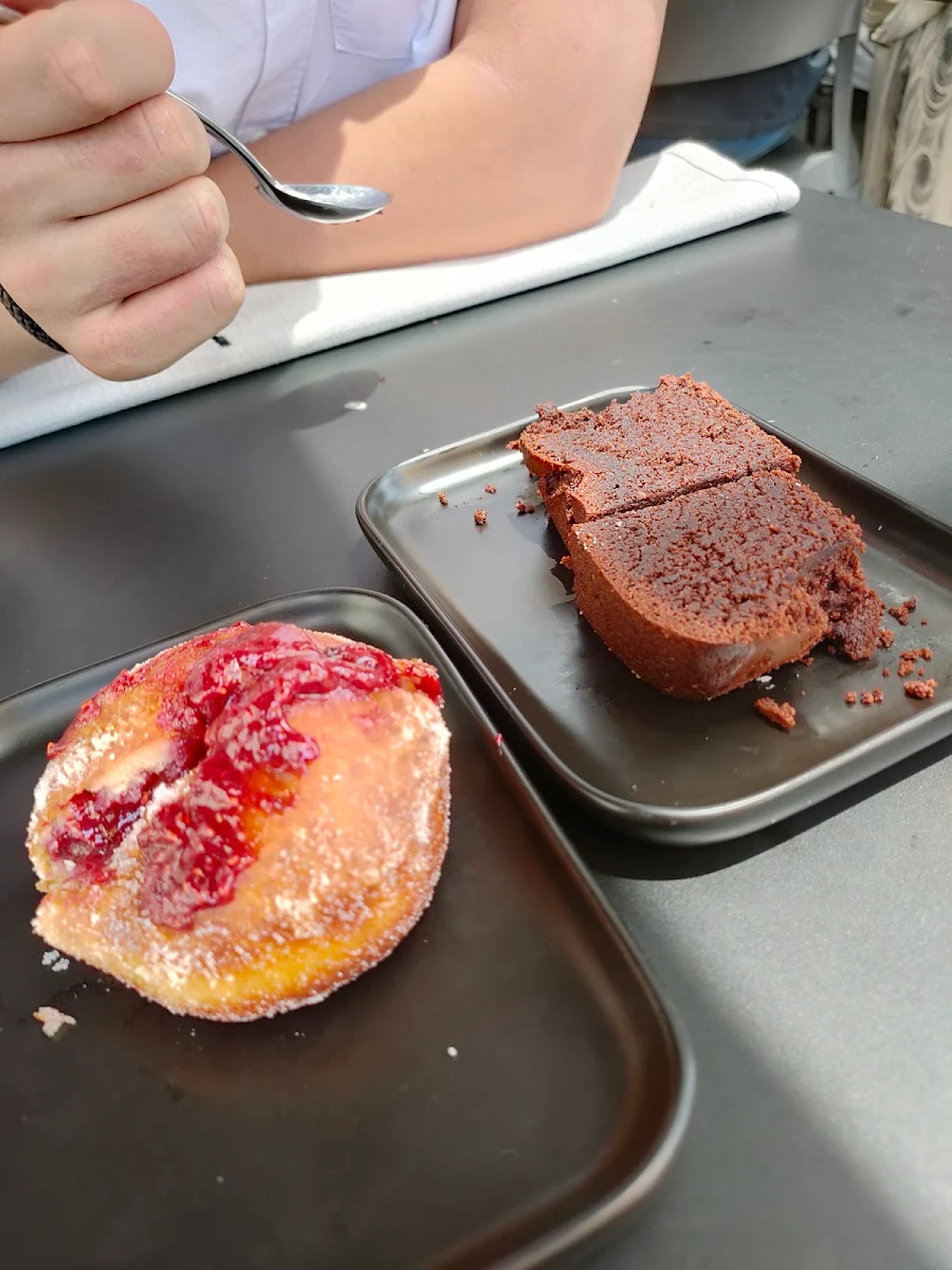 Jam Donut Chocolate Cake, The Deck Southbank