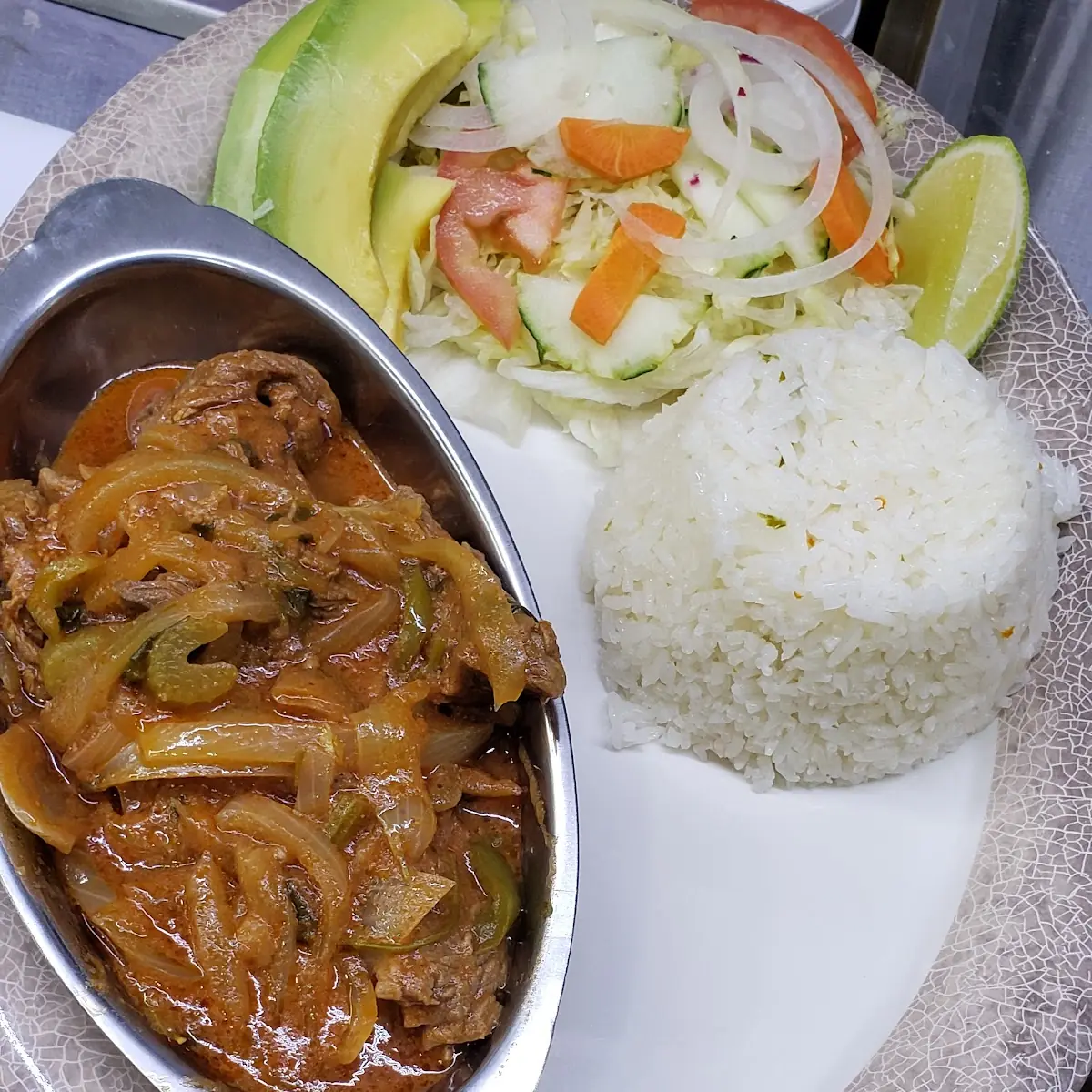 Bistec Encebollado