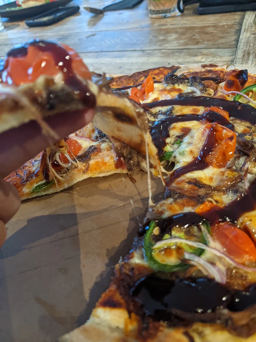 Beef Brisket Pizza, Epoche Lounge Bar