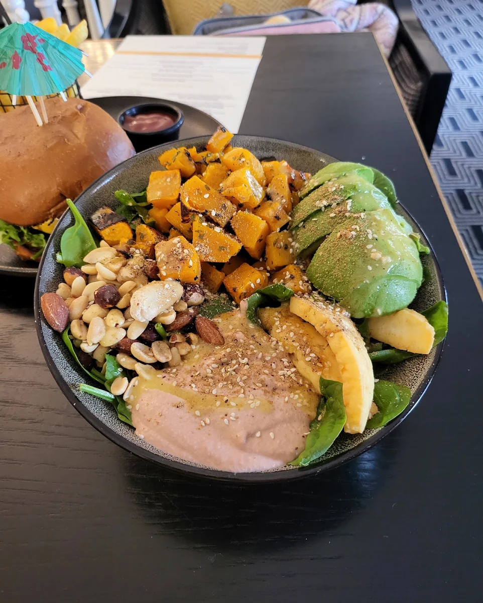 Voco Buddha Bowl, Epoche Lounge Bar