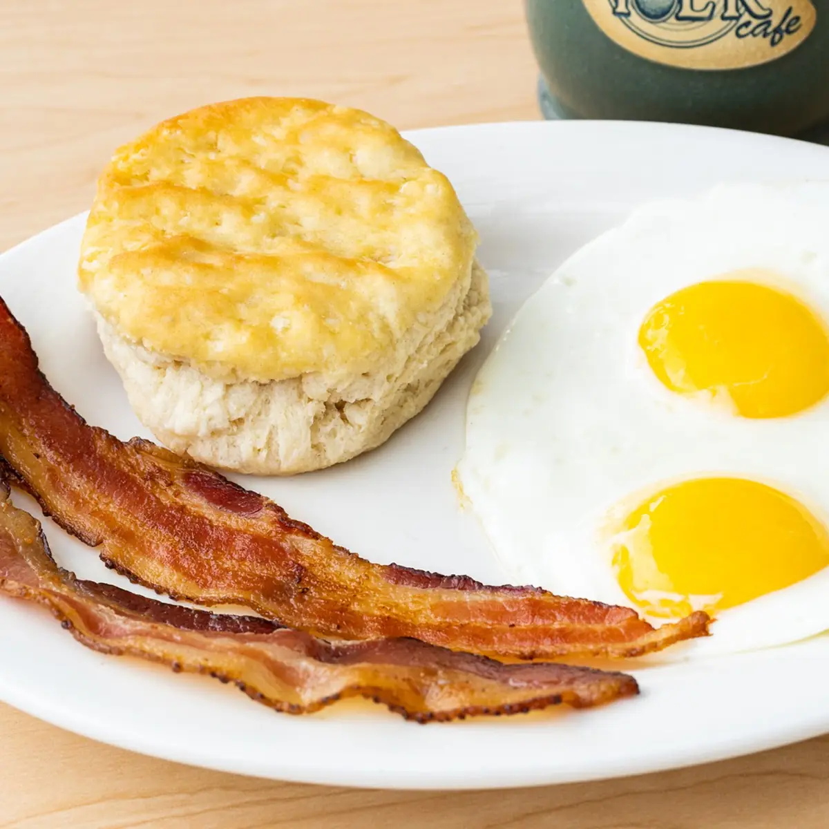 Scrambled Eggs Bacon and Hashbrowns