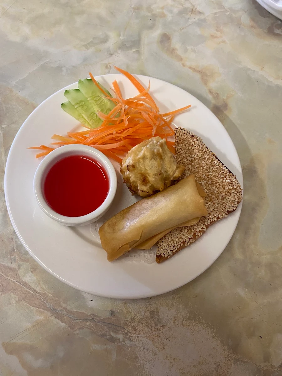 Highlights, Awesome Noodle Asian Cuisine