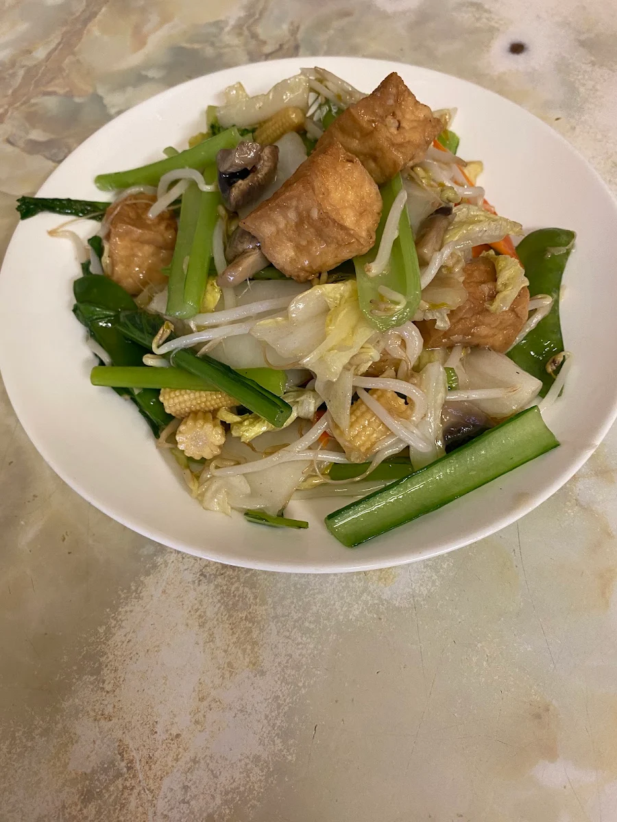 Highlights, Awesome Noodle Asian Cuisine