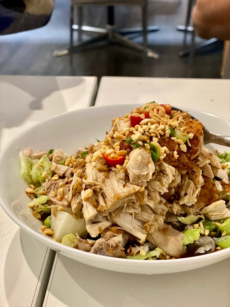 Highlights, Awesome Noodle Asian Cuisine