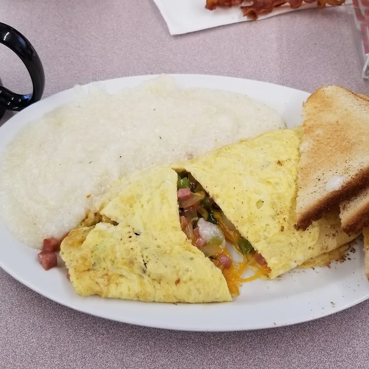 Western Omelette Grits White Toast
