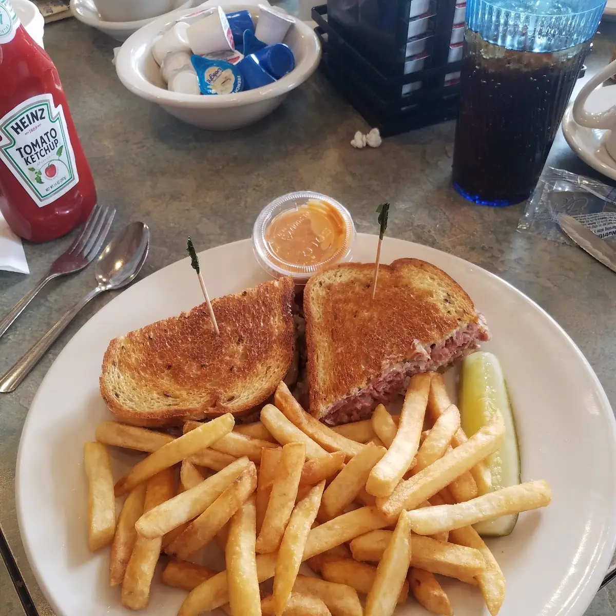 Kids Meal Grilled Cheese