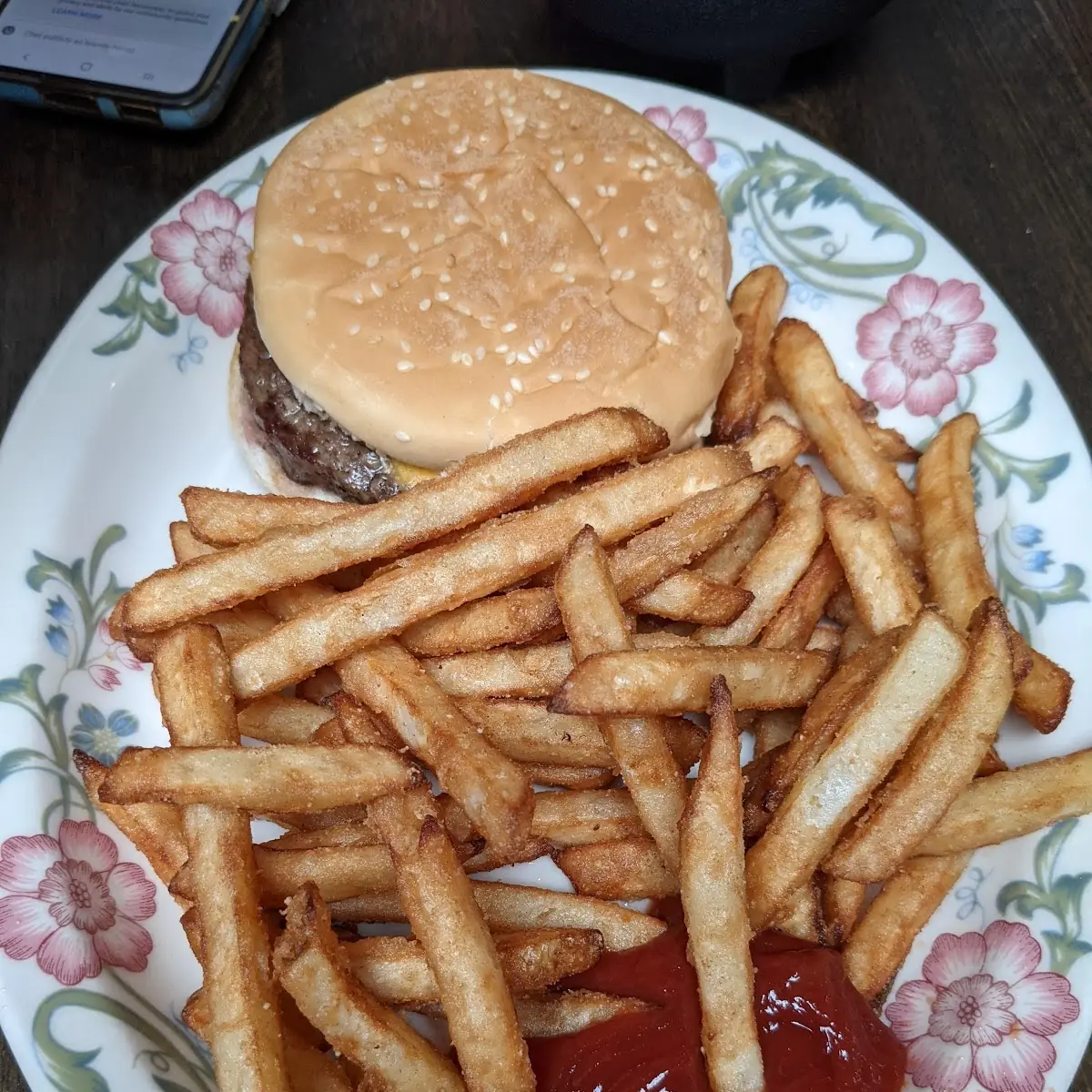 Kids Cheeseburger