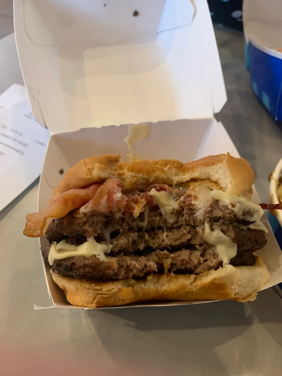 Bacon Cheeseburger, Dairy Queen Grill & Chill