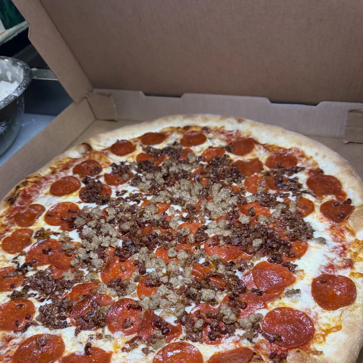 Anthony's Meat Pizza