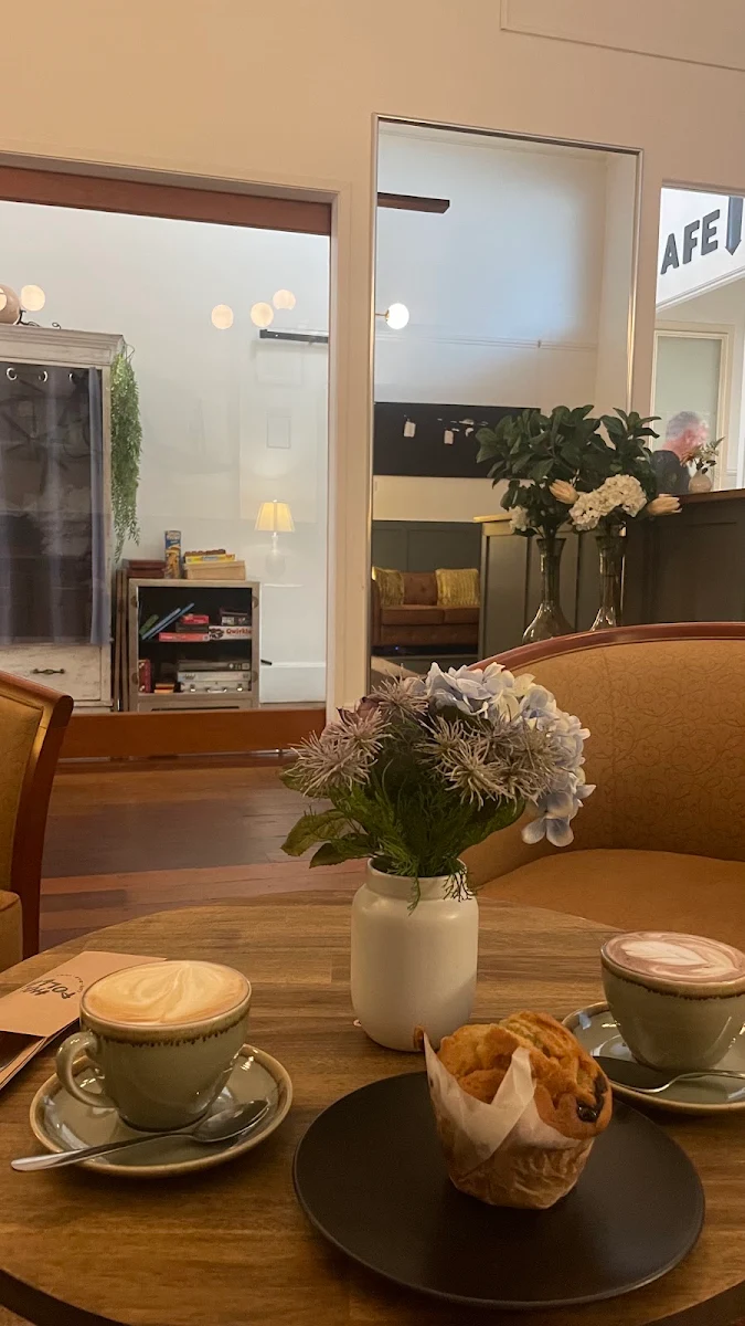 Highlights, Hoi Polloi - Espresso Bar