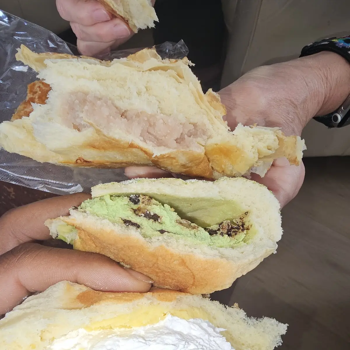 Matcha Ube Cream Puff