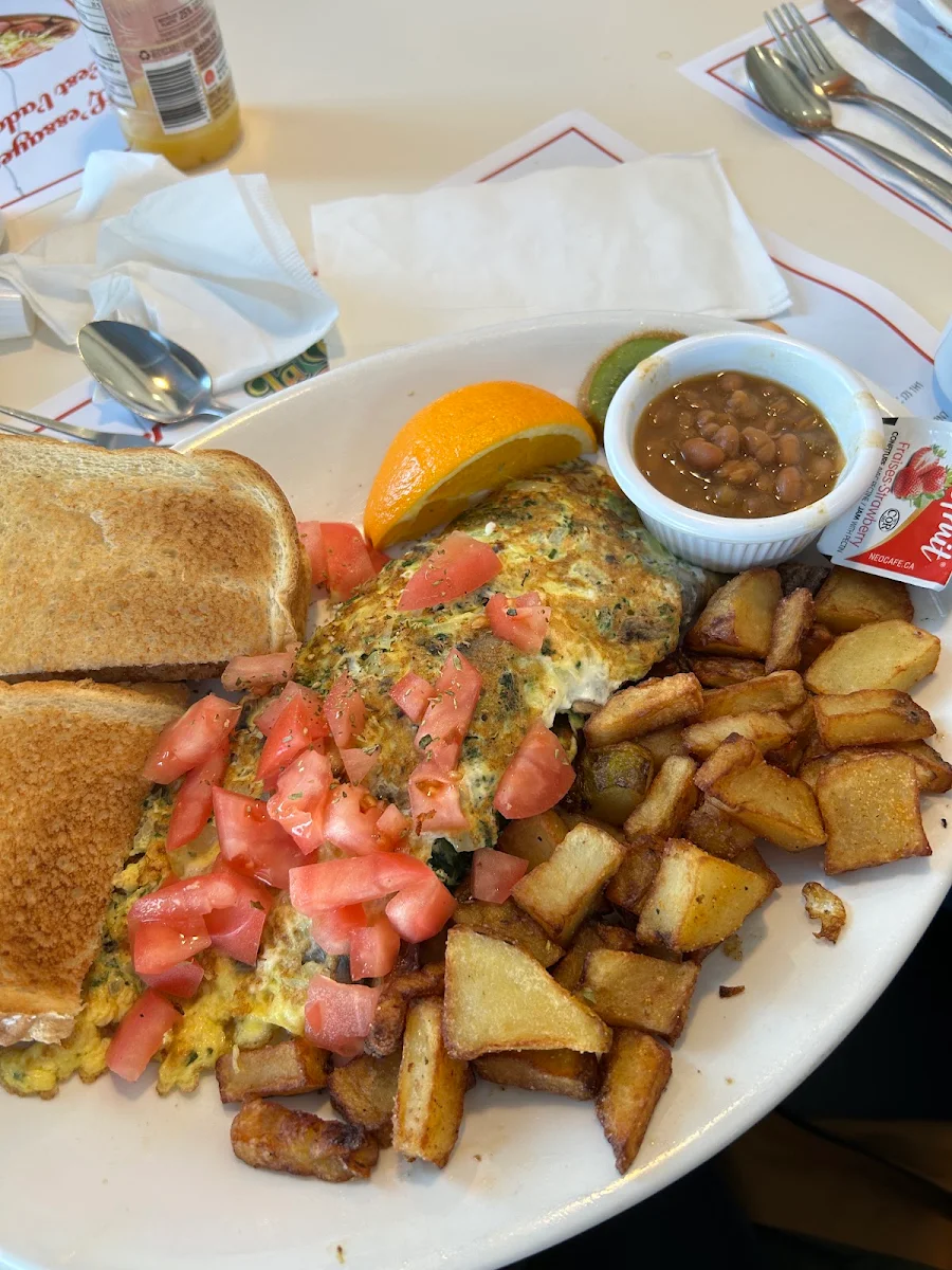 Highlights, Restaurants Pataterie La Belle Province
