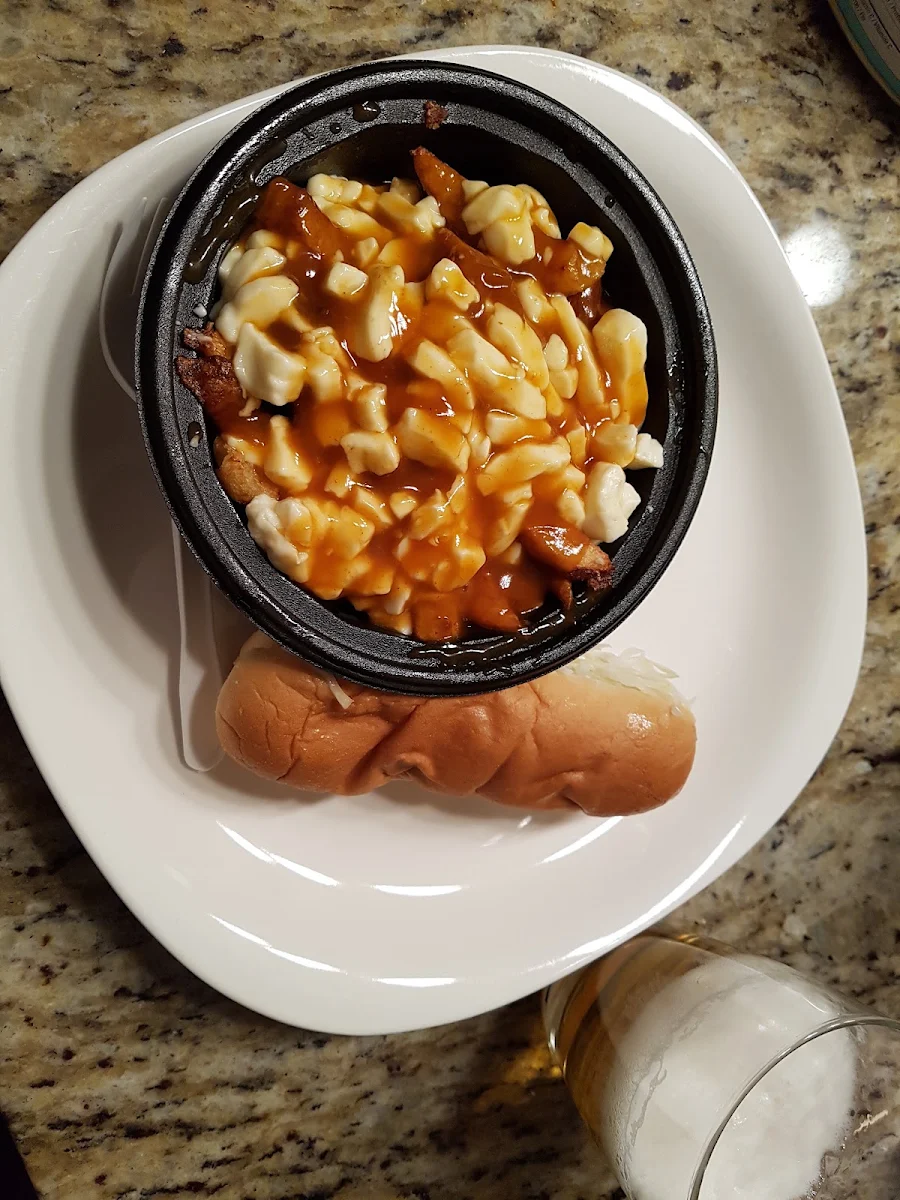 Highlights, Restaurants Pataterie La Belle Province