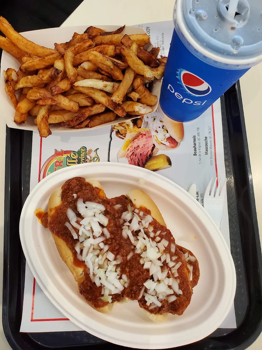 Hot Dog Spga, Restaurants Pataterie La Belle Province
