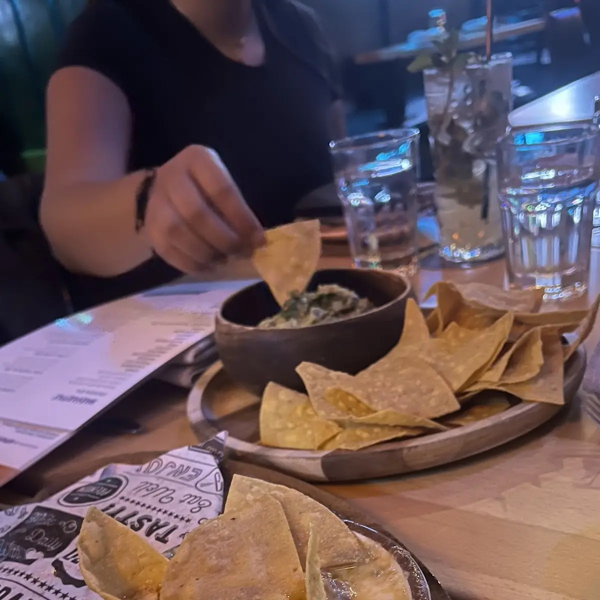 Queso Fundido Con Chorizo