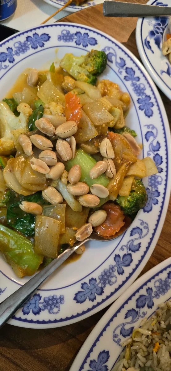 Highlights, Lakelands Chinese Restaurant