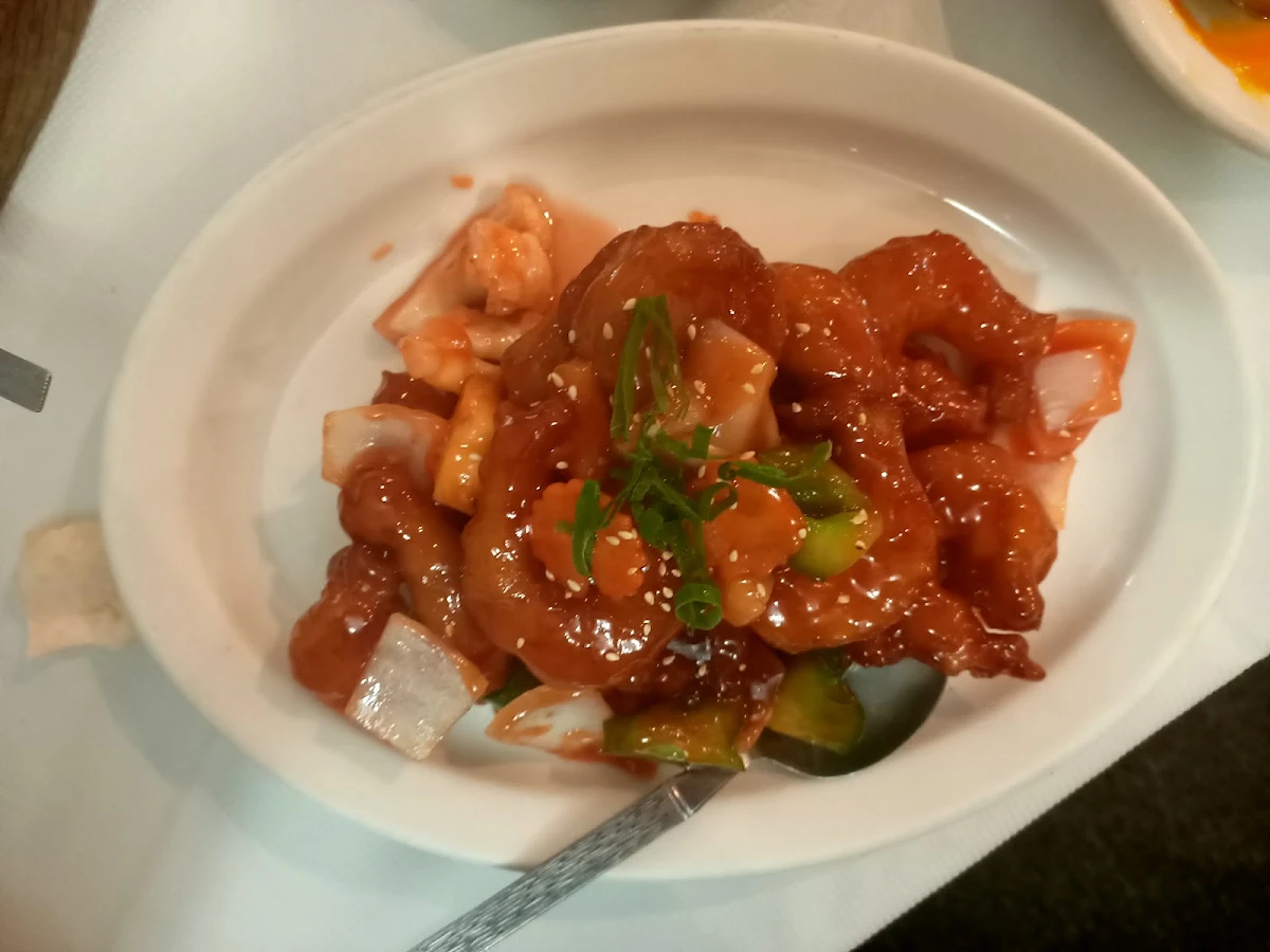 Highlights, Lakelands Chinese Restaurant