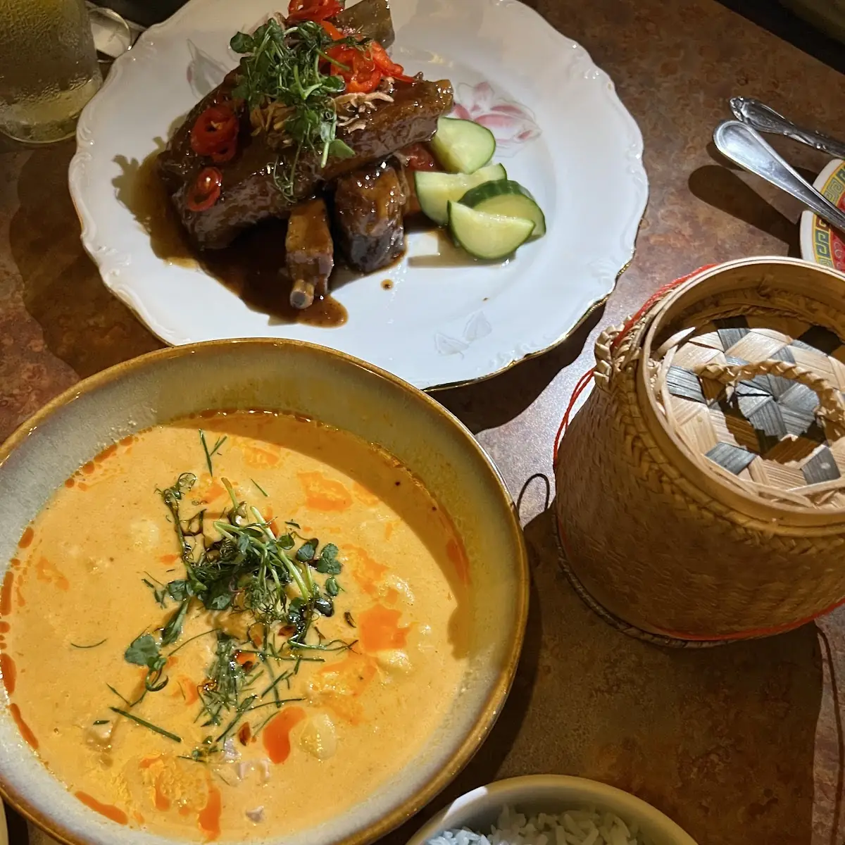 Gaeng Dang Crab Puu