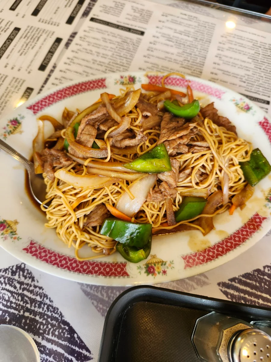 Cantonese Chow Mein