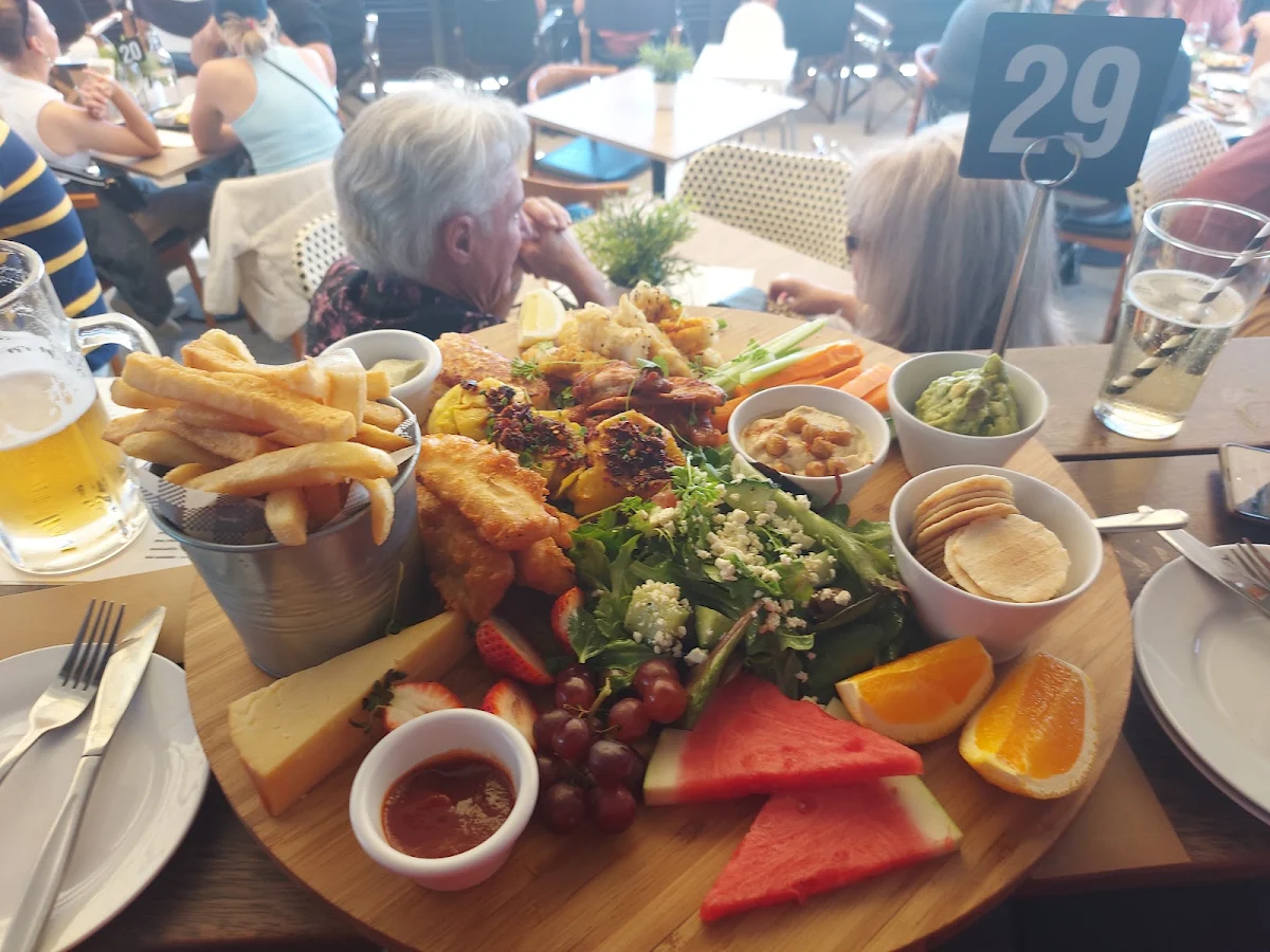 Sharing Platter, Bacchus Bar