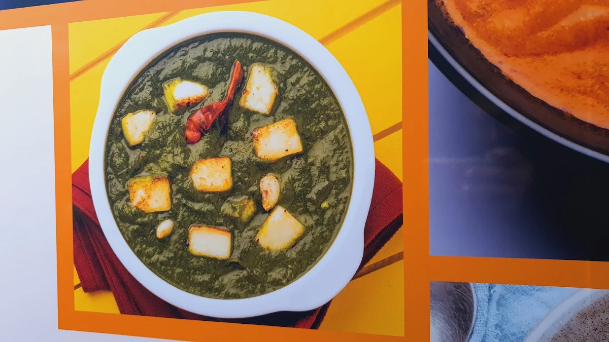 Palak Paneer, Nice Kurry place