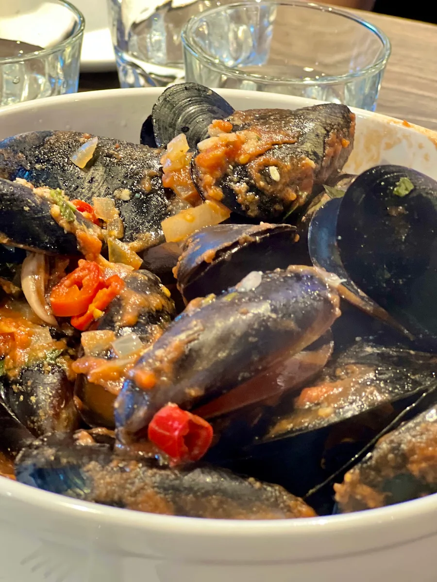 Chilli Mussels, Milano's Restaurant and Pizzeria