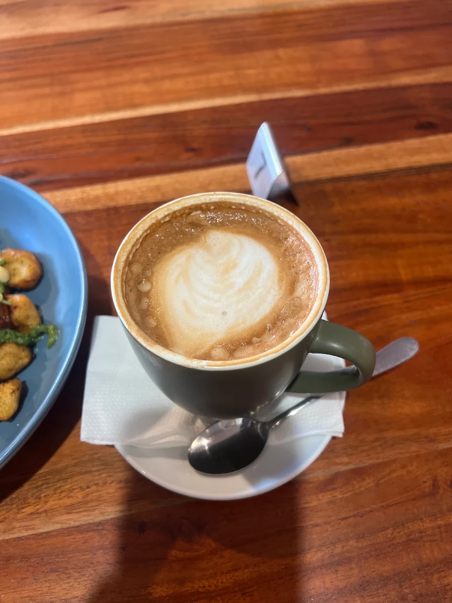 Latte Lactose Free, Milano's Restaurant and Pizzeria