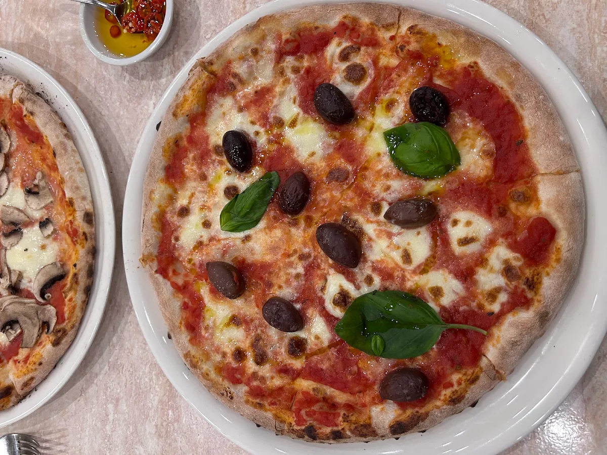 Highlights, Lupa Pizzeria