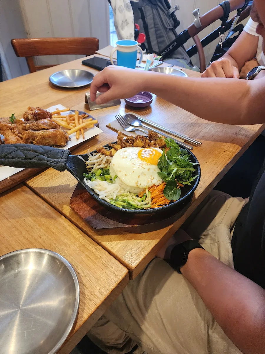 Bibimbap In, Kim's Asian Kitchen