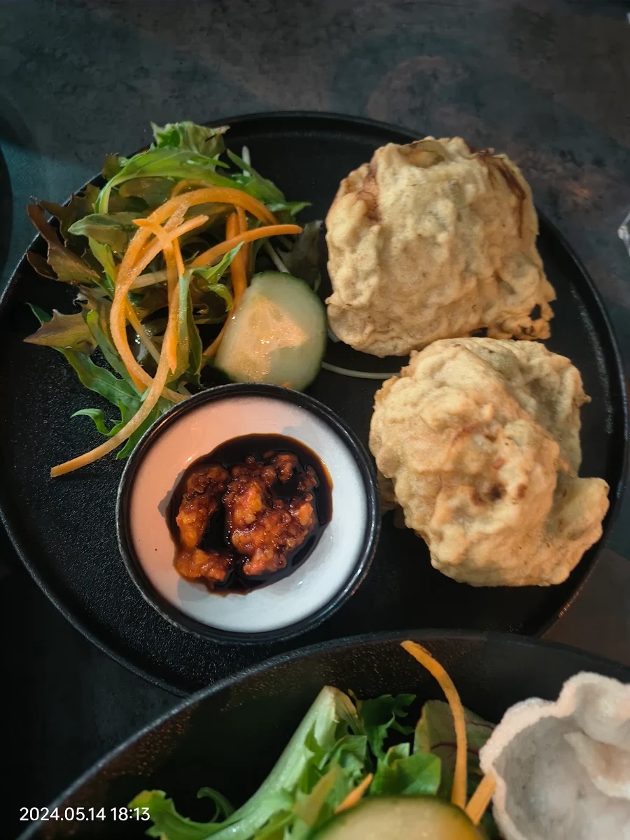 Fried Stuffed Tofu, Tempayan Bay