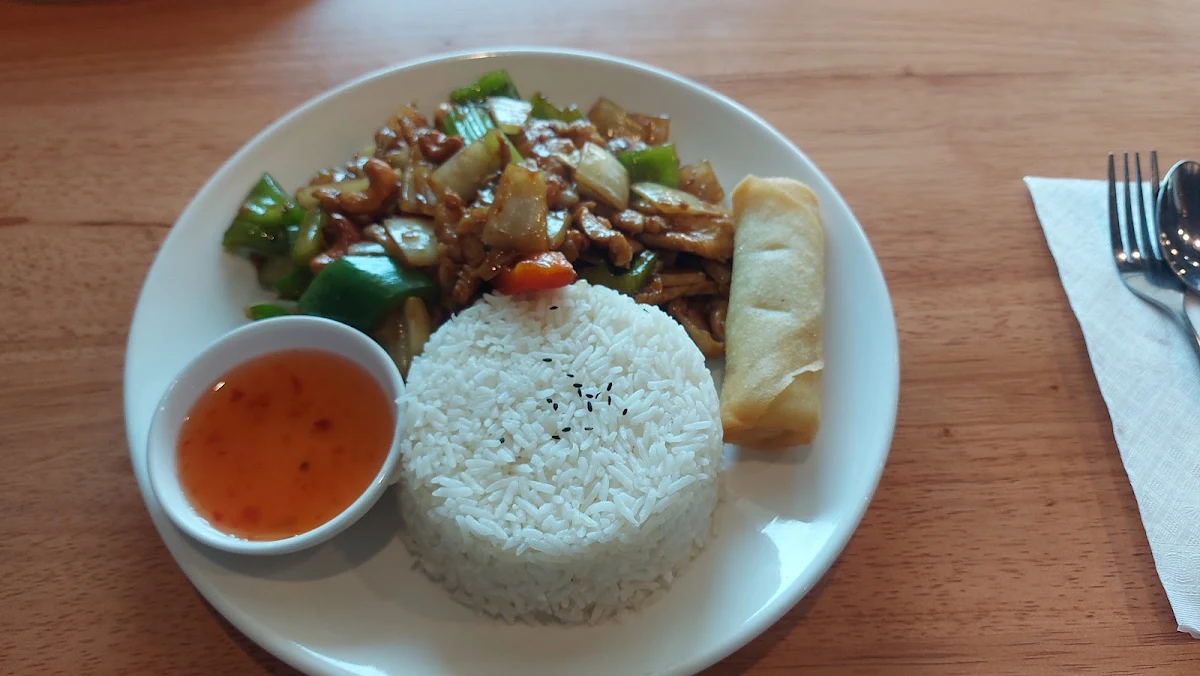 Cashew Nut Chicken, Thai Kitchen