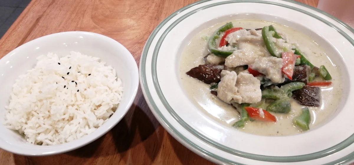 Green Curry with Chichen, Thai Kitchen