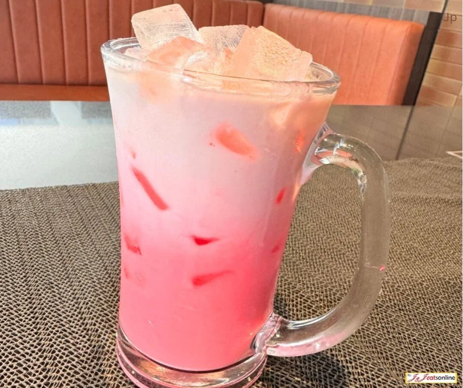 Pink Creamy Milk, Hyde Thai restaurant