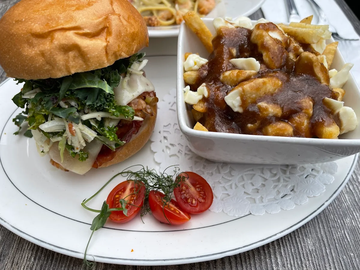Poutine ’Sunday Roast’’