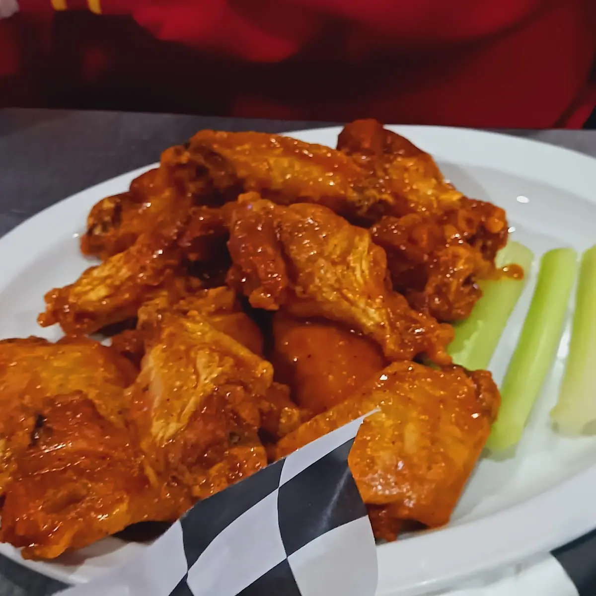 BBQ Chicken Wings & Celery