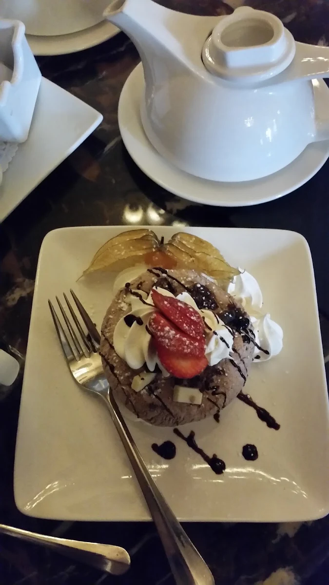 Gluten Free Dessert, Grant Hall Dining Room & Lounge