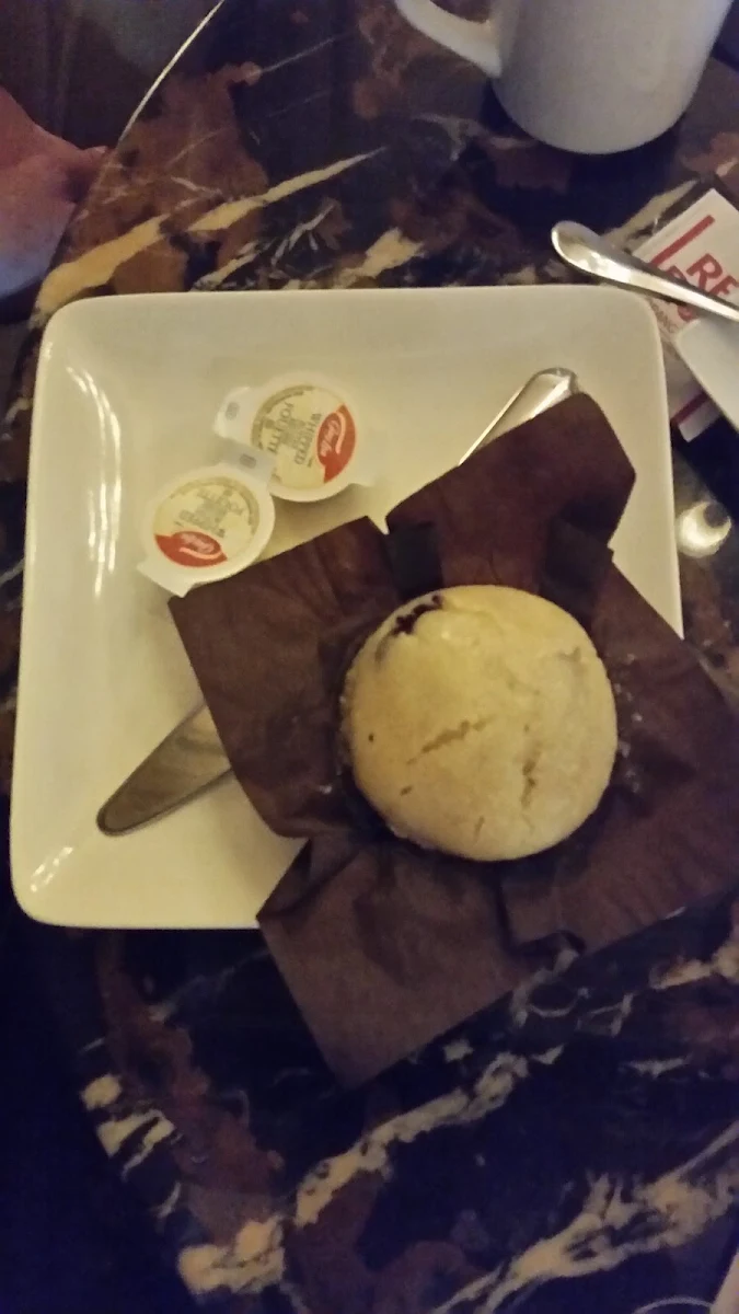 Gluten Free Muffin, Grant Hall Dining Room & Lounge
