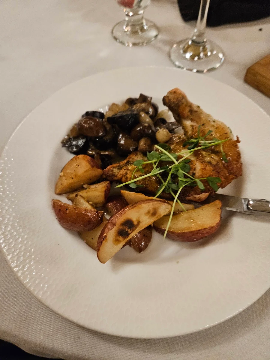 Herb Chicken with Roasted Potatoes and Mushrooms and Onions, Grant Hall Dining Room & Lounge