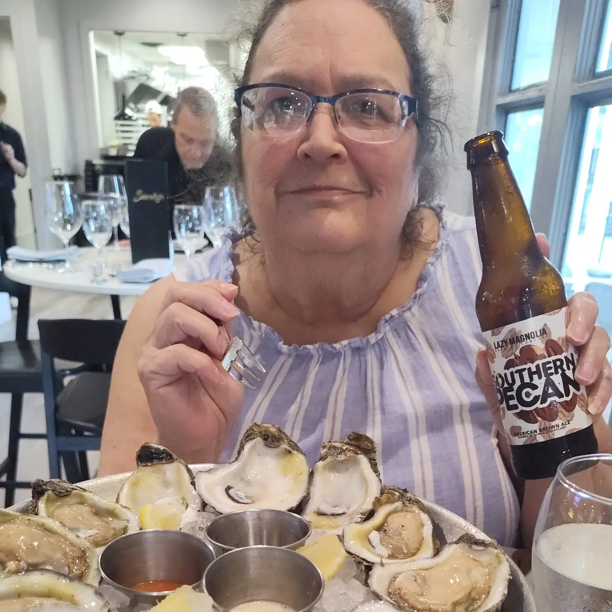 Happy Hour Oysters