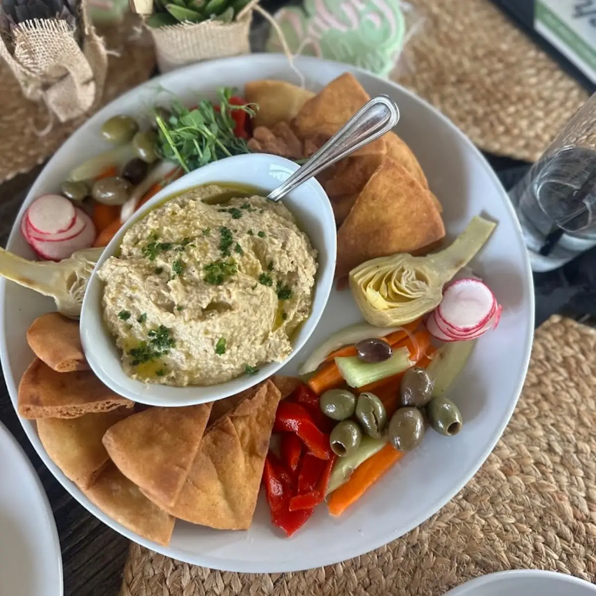 Hummus Platter