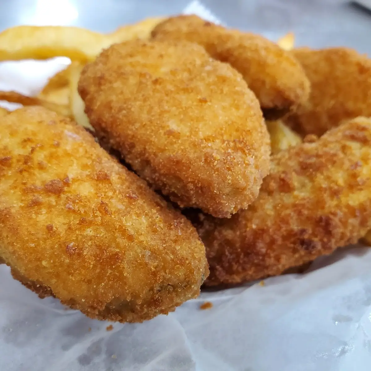 Cheddar Cheese or Cream Cheese Popers