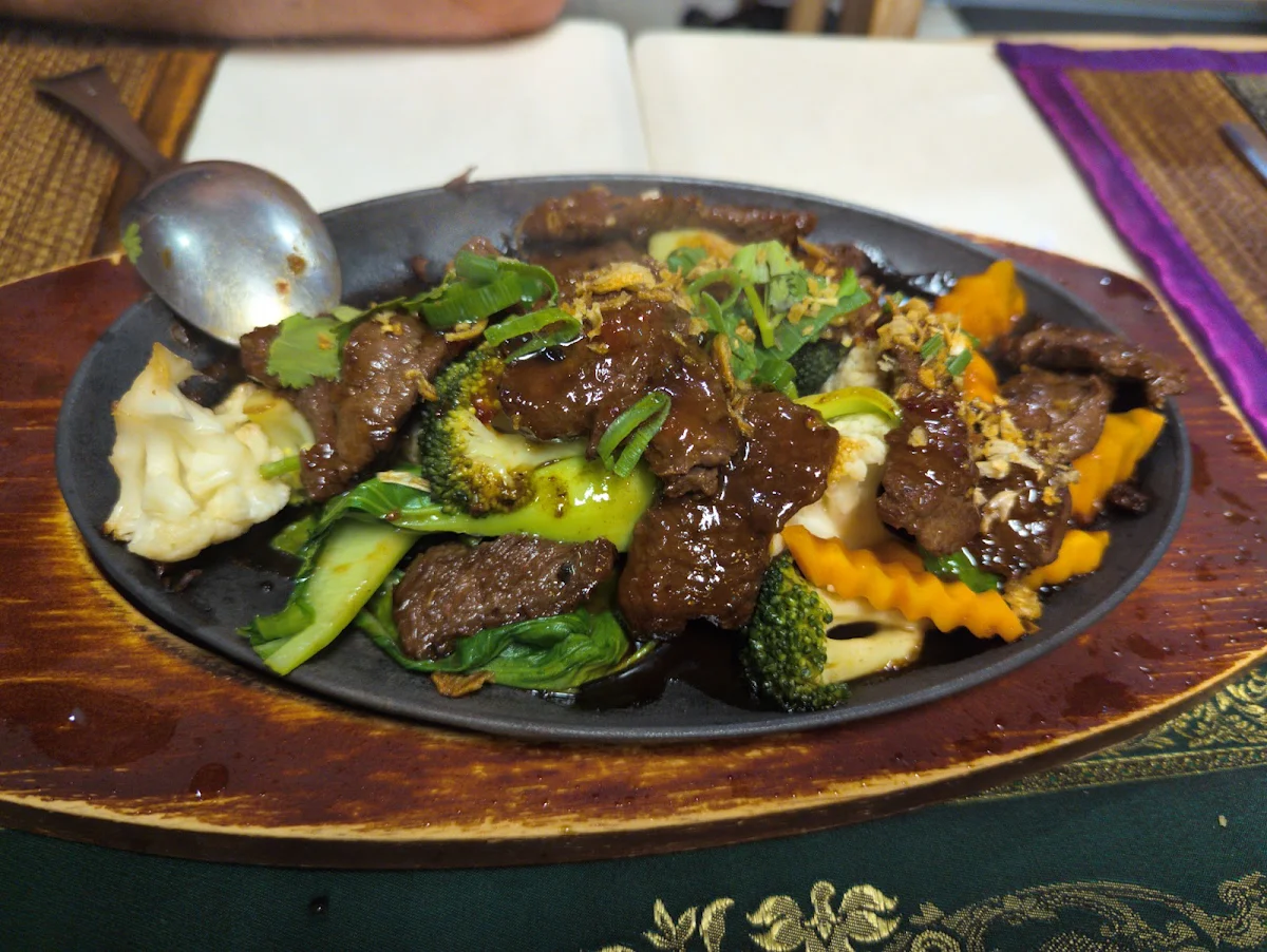 BBQ Beef, Yai’s Thai Takeaway & Cafe